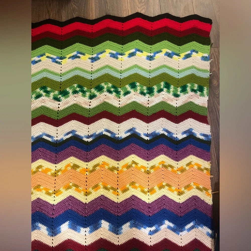 VTG Afghan Crochet Handmade Grandma blanket quilt‎ Cottage 75x80